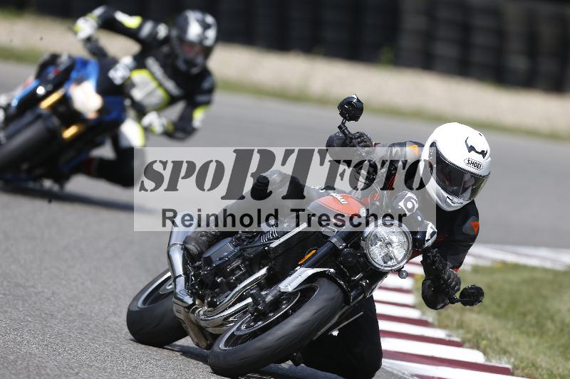 /Archiv-2025/49 26.08.2025 Cornu Master School ADR/blau-bleu/61